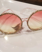 Load image into Gallery viewer, Glam V Luxe Chic Eyewear