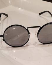 Load image into Gallery viewer, Glam V Luxe Chic Eyewear