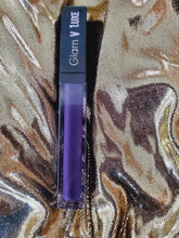 Load image into Gallery viewer, Glam V Luxe Smudgeproof  Vegan Matte Liquid Lipstick