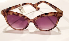 Load image into Gallery viewer, Glam V Luxe Chic Eyewear