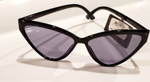 Load image into Gallery viewer, Glam V Luxe Chic Eyewear