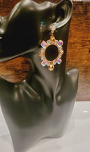 Load image into Gallery viewer, Glam V Luxe Her Queedom Collection Show Stopper Jewelry