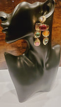 Load image into Gallery viewer, Glam V Luxe Her Queedom Collection Show Stopper Jewelry
