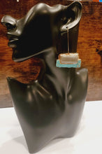 Load image into Gallery viewer, Glam V Luxe Her Queedom Collection Show Stopper Jewelry